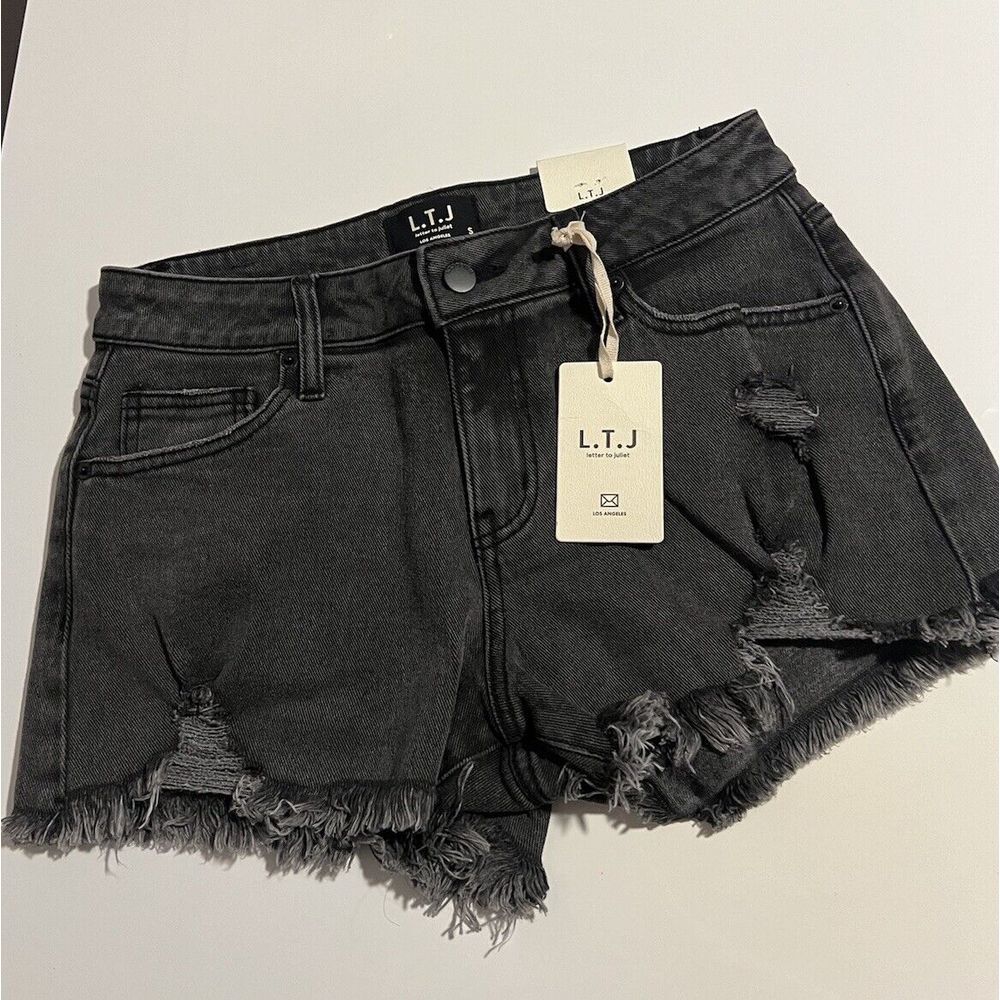 L. T. J.‎ Denim Los Angeles Jean Shorts Size Small Distressed NWT Juliet